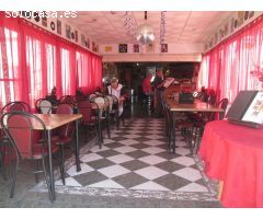 BAR/RESTAURANTE CON VIVIENDA EN LA TORRETA III (TORREVIEJA)