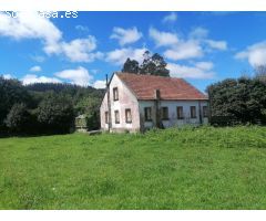 Casa de Pueblo en Venta en Cerdido, La Coruña