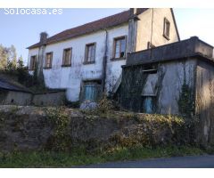 Casa de Pueblo en Venta en Cerdido, La Coruña