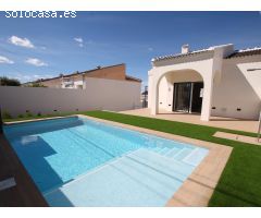 VILLA EN SAN LUIS - TORREVIEJA