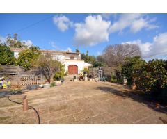 En Palma gran casa con encanto mallorquín, piscina y jardines