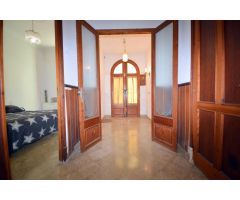 Casa con Proyecto y Licencia de Obra Aprobados en el Centro de Inca