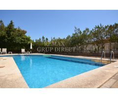Se vende piso 263m2, 1ª plta con 4 plazas de parking y piscina comunitaria, zona Son Armadans