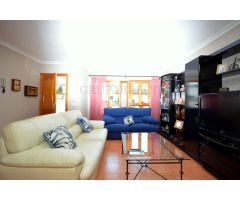 Chalet Adosado, con garaje para 3 coches con 2 terraza, en Son Espanyolet