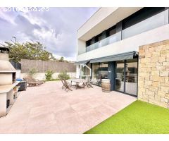 Chalet en Venta en Canovelles, Barcelona