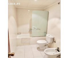 Piso en Venta en Olot, Girona