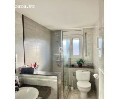 Chalet en Venta en Girona, Girona