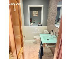 Chalet en Venta en Girona, Girona