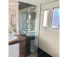 Chalet en Venta en Girona, Girona