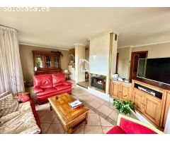 Chalet en Venta en Llívia, Girona