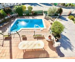 Chalet en Venta en Llagostera, Girona