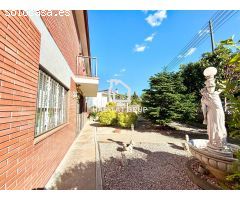 Chalet en Venta en Llagostera, Girona