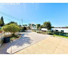 Chalet en Venta en Llagostera, Girona