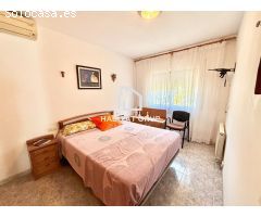 Chalet en Venta en Llagostera, Girona