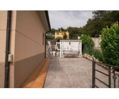 Chalet en Venta en Sevares, Barcelona