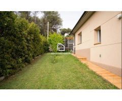 Chalet en Venta en Sevares, Barcelona