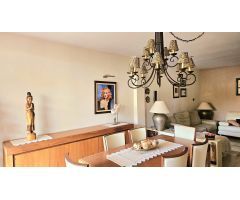 Chalet en Venta en Mont-ras, Girona