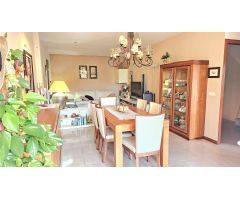 Chalet en Venta en Mont-ras, Girona