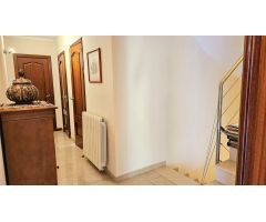 Chalet en Venta en Mont-ras, Girona