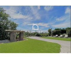Chalet en Venta en Cassà de la Selva, Girona