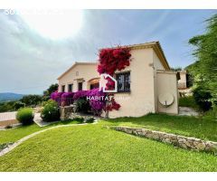 Chalet en Venta en Castell-Platja dAro, Girona