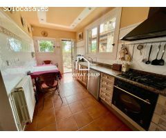Chalet en Venta en Castell-Platja dAro, Girona
