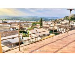 Chalet en Venta en Begur, Girona