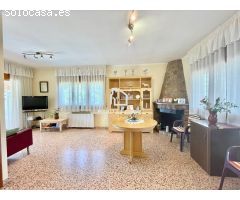 Chalet en Venta en Caldes de Malavella, Girona