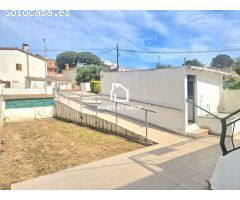 Chalet en Venta en Sant Antoni de Calonge, Girona