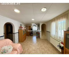 Chalet en Venta en Llagostera, Girona