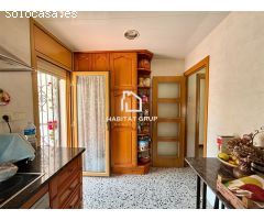 Chalet en Venta en Llagostera, Girona