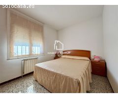 Chalet en Venta en Llagostera, Girona