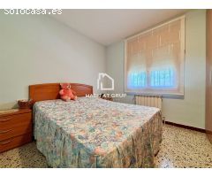 Chalet en Venta en Llagostera, Girona