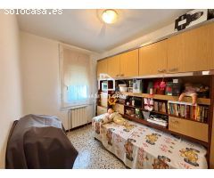 Chalet en Venta en Llagostera, Girona
