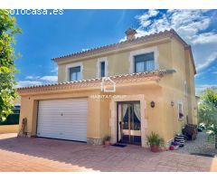 Chalet en Venta en Castell-Platja dAro, Girona
