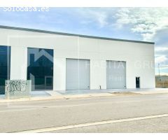 Local comercial en Alquiler en Bescanó, Girona