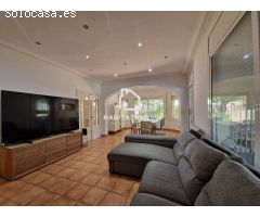 Chalet en Venta en Castelldefels, Barcelona