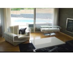 Chalet en Venta en Girona, Girona