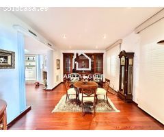 Chalet en Venta en Barcelona, Barcelona