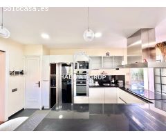 Chalet en Venta en Barcelona, Barcelona