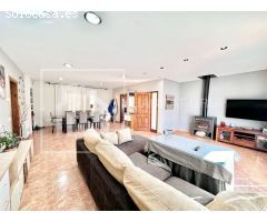 Chalet en Venta en Begur, Girona