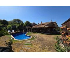 Chalet en Venta en Sevares, Barcelona