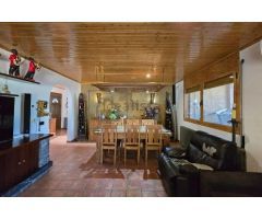 Chalet en Venta en Sevares, Barcelona