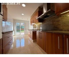 Chalet en Venta en Llagostera, Girona