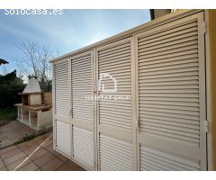 Chalet en Venta en Llagostera, Girona