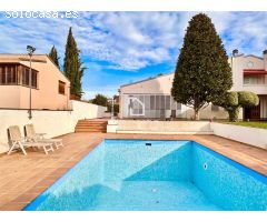 Chalet en Venta en Banyoles, Girona