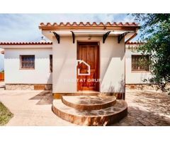 Chalet en Venta en Montroig, Tarragona