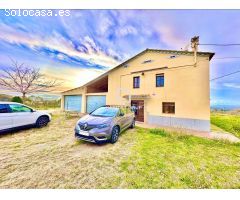 Chalet en Venta en Llambilles, Girona