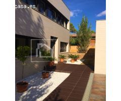Chalet en Venta en Sant Julià de Ramis, Girona