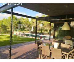 Chalet en Venta en Sant Julià de Ramis, Girona